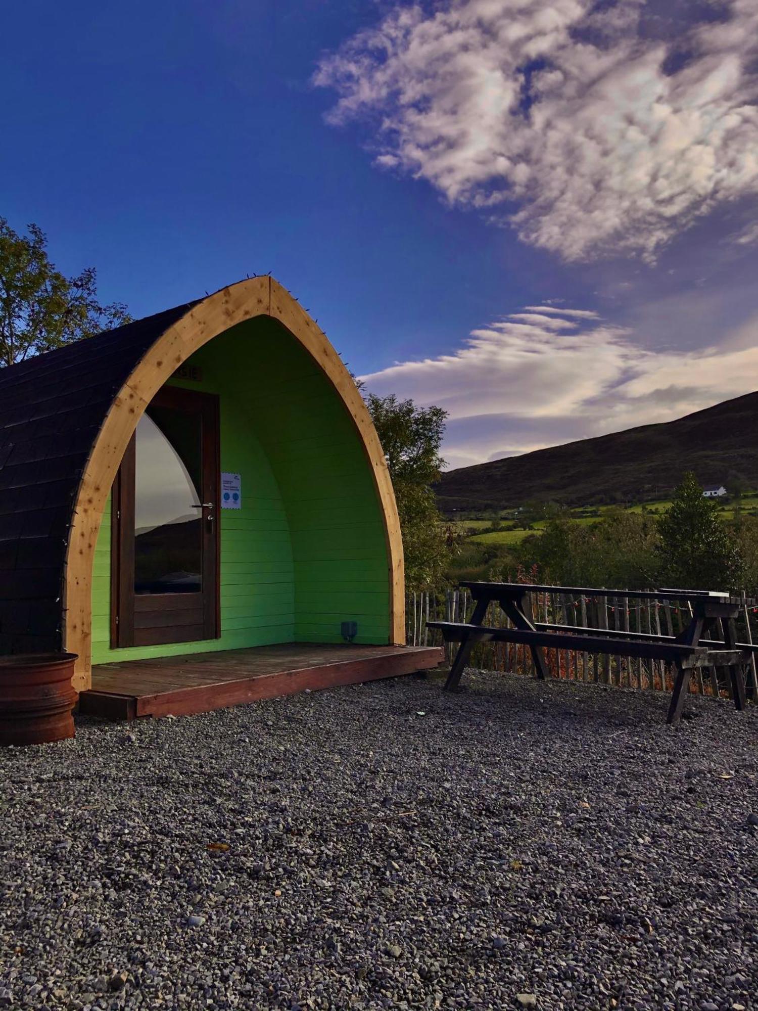 Rostrevor Mountain Lodge - Glamping Pods - Revive Sauna & Hot Tubs Екстер'єр фото