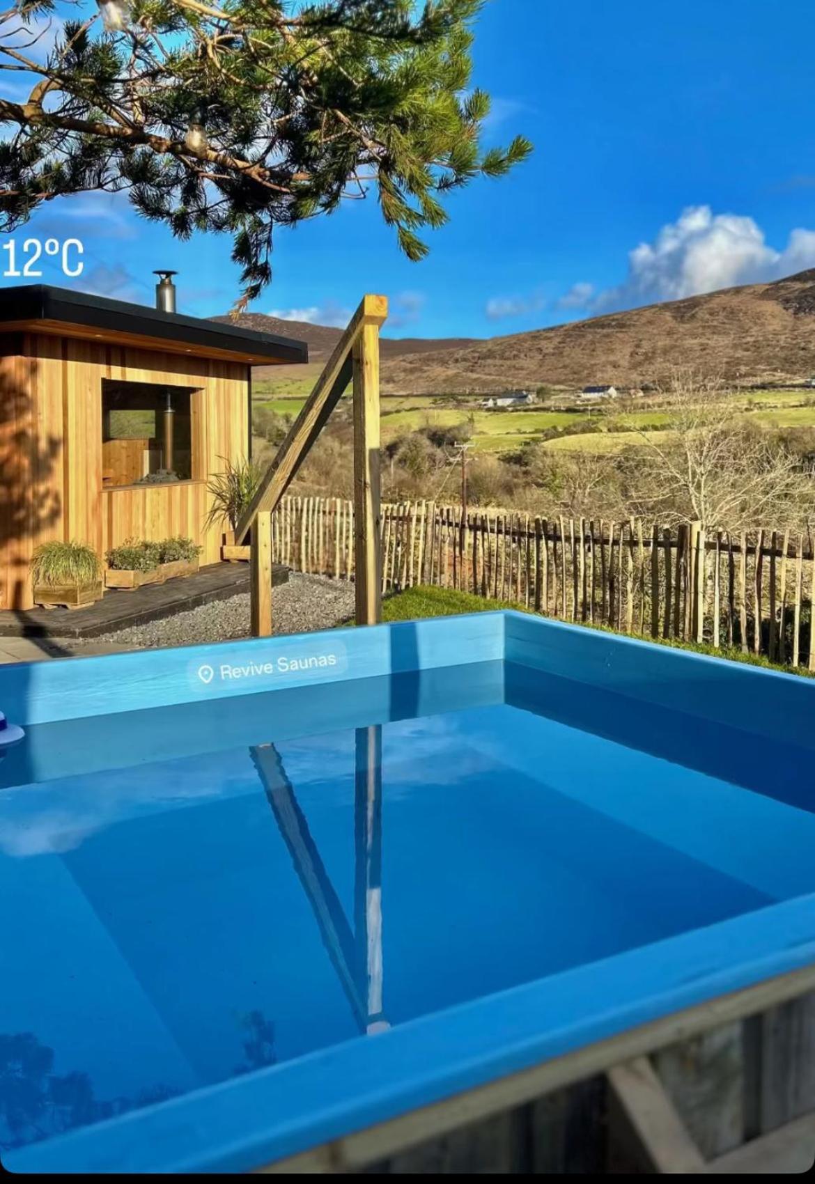Rostrevor Mountain Lodge - Glamping Pods - Revive Sauna & Hot Tubs Екстер'єр фото