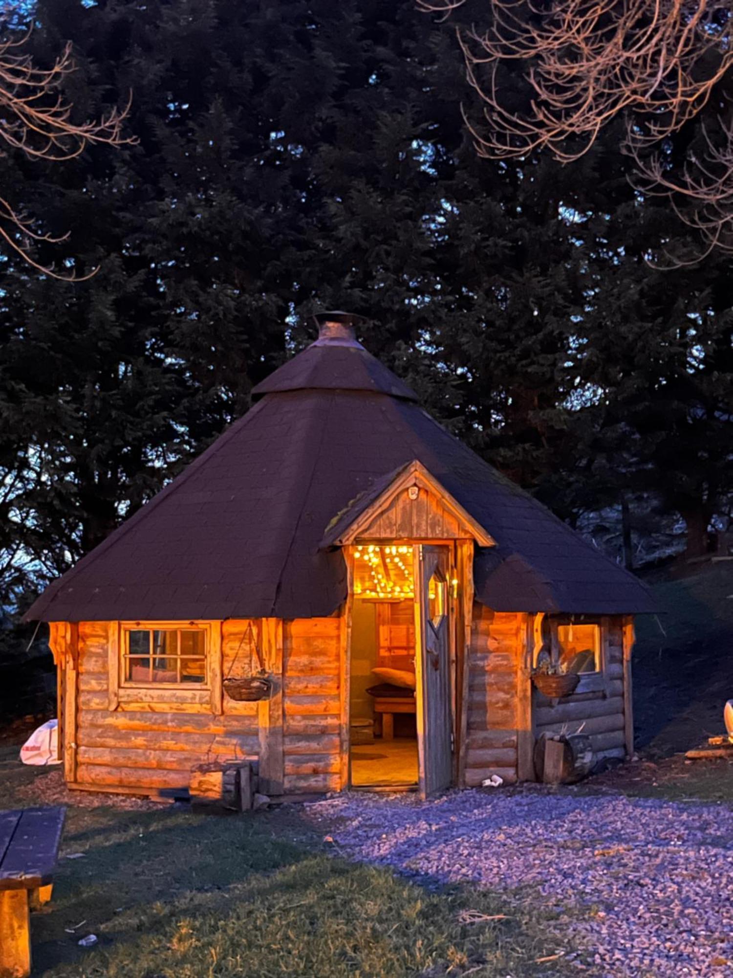 Rostrevor Mountain Lodge - Glamping Pods - Revive Sauna & Hot Tubs Екстер'єр фото