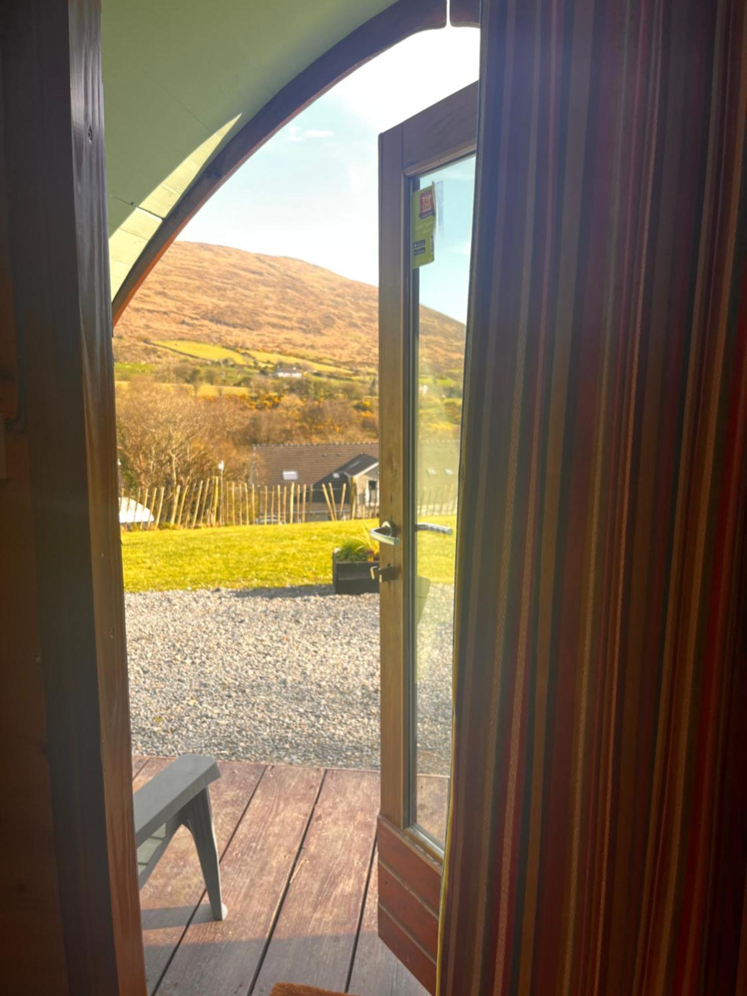 Rostrevor Mountain Lodge - Glamping Pods - Revive Sauna & Hot Tubs Екстер'єр фото
